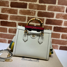 GUCCI-678842 9196 구찌 화이트 레더 다이애나 스몰 토트백