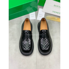 보테가 베네타- Bottega Veneta 송아지 가죽 남성 로퍼
