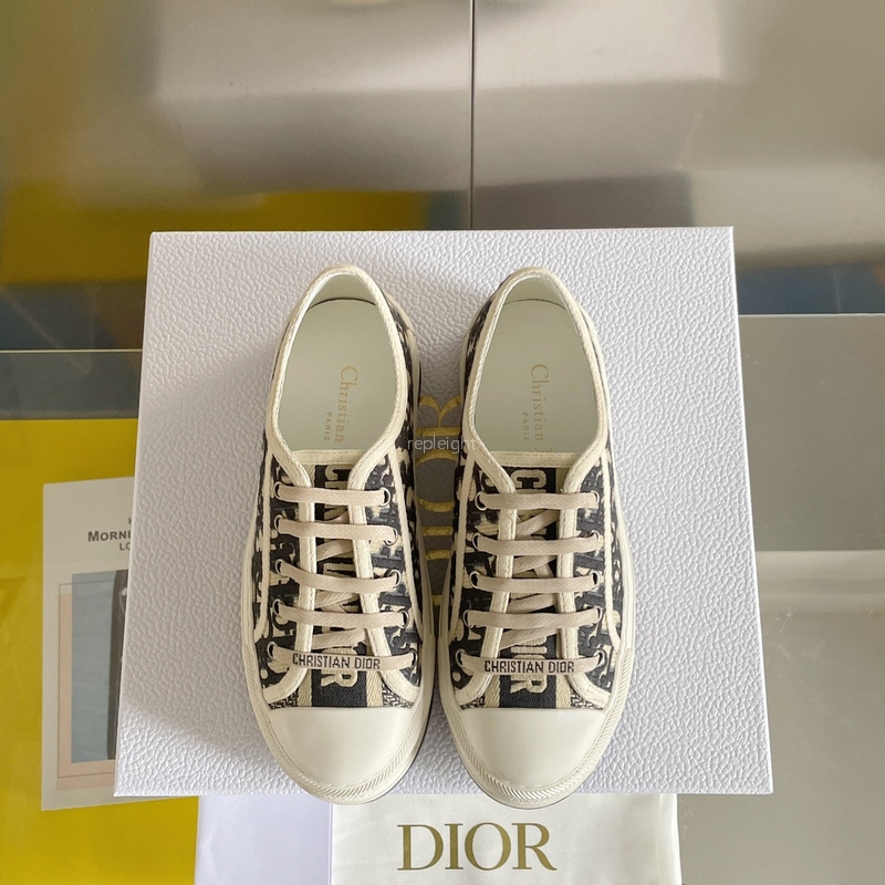 디올 - KCK385OBE_S56B WALK'N'DIOR 플랫폼 스니커즈 (남여공용)