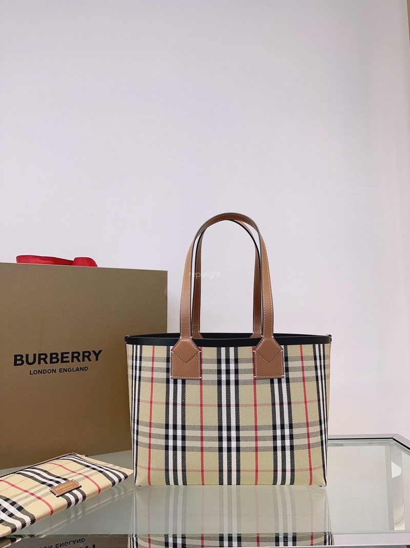 BURBERRY-버버리 80661631 스몰 런던 토트 백