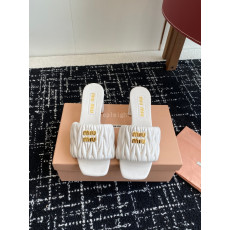 MIUMIU - 미우미우 5XX657_88T_F0009_F_055 슬라이드