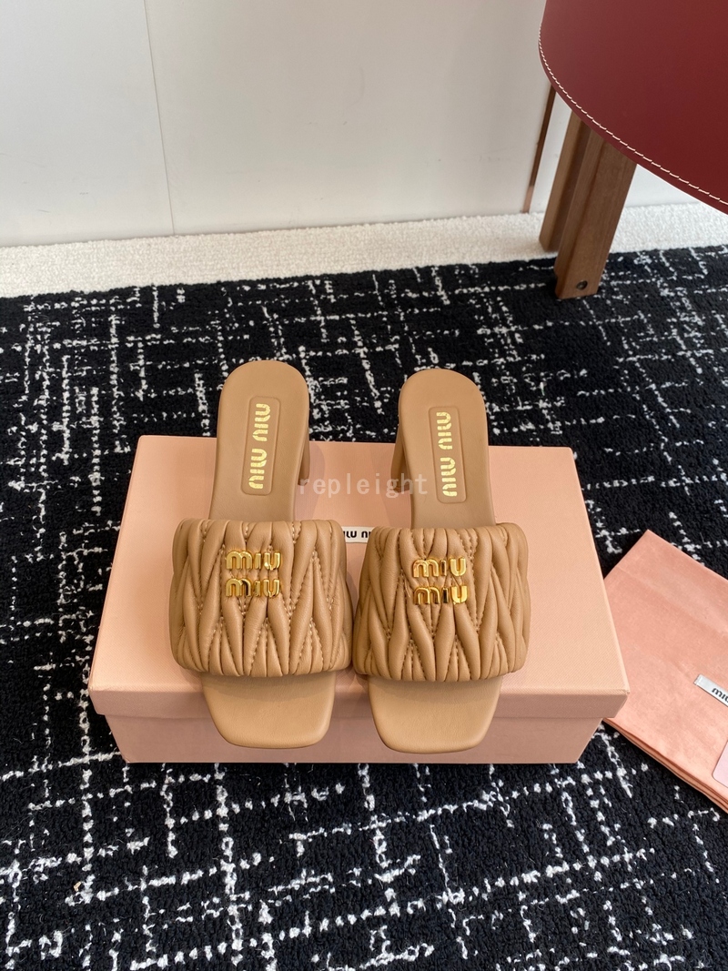 MIUMIU - 미우미우 5XX657_88T_F0036_F_055 슬라이드