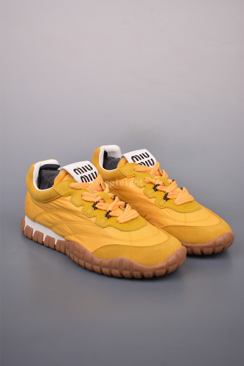 MIUMIU - 미우미우 5E417E_ZJM_F0304_F_005 스웨이드 스니커즈