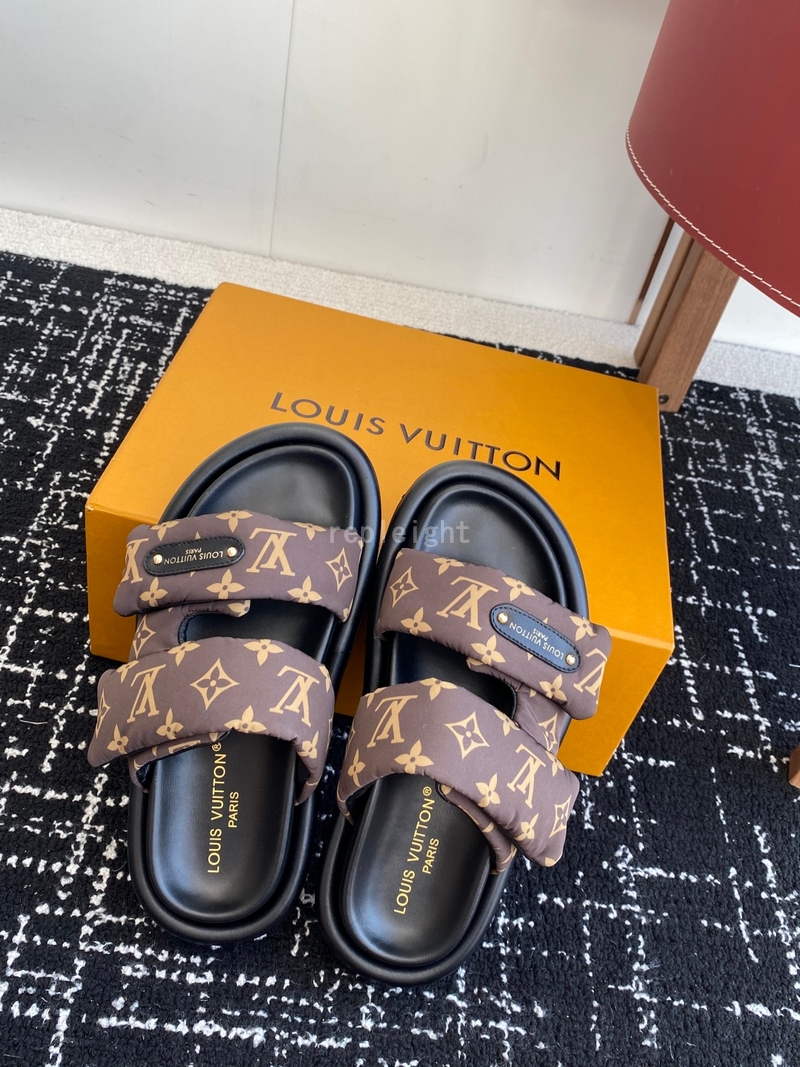 LOUIS VUITTON- 루이비통 1AHMDQ Pool Pillow Flat Comfort Mule