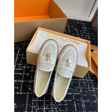 LOUIS VUITTON- 루이비통 1AGXSX Chess Flat Loafer (여성)