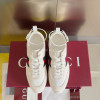 GUCCI- 구찌 832918 AAEZM 9067  여성 구찌 리-모션 스니커즈