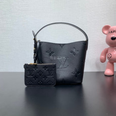 LOUIS VUITTON - 루이비통 M13480 올 인 BB