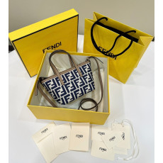 FENDI-펜디 8BS096AOVJF1PIR 미드나잇 블루 FF 자카드 롤 미니 쇼퍼 백 15.5cm