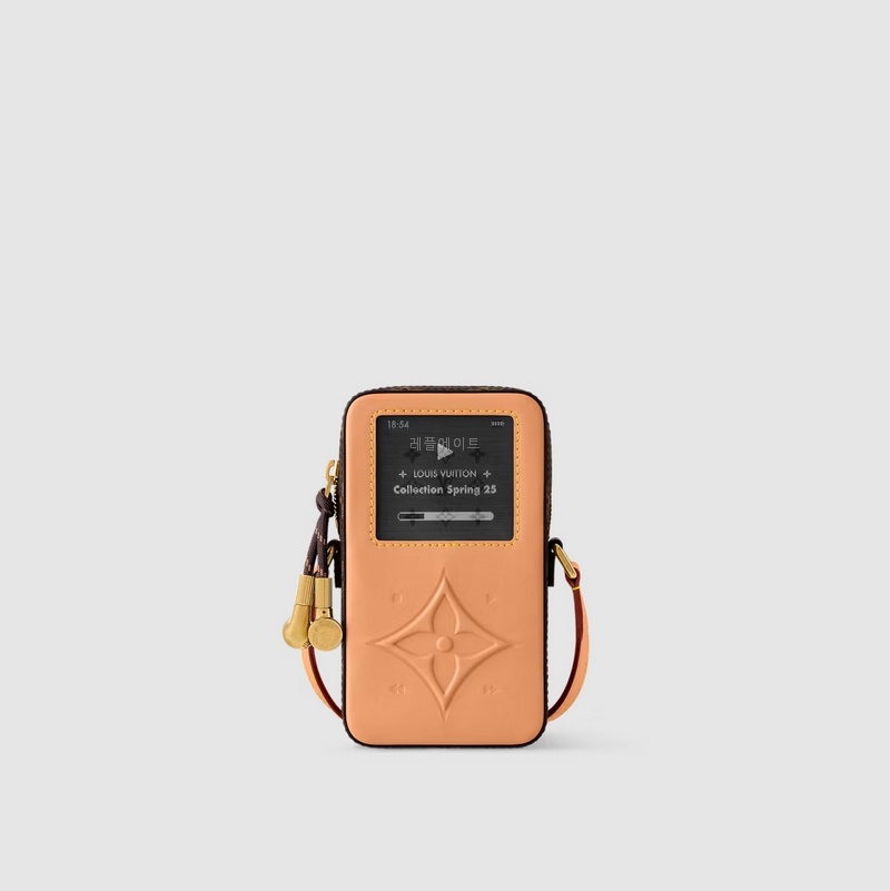 LOUIS VUITTON-루이비통 M14063  모노그램 뮤직 플레이어 웨어러블 월릿