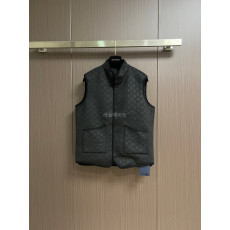 LOUIS VUITTON - 루이비통 모노그램 리버서블 패디드 질레