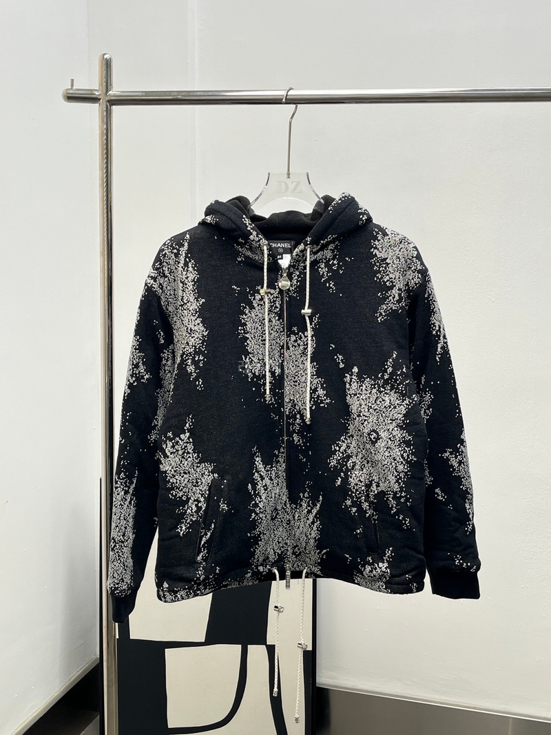 Fall-Winter 2025/26 Pre-Collection  Jacket