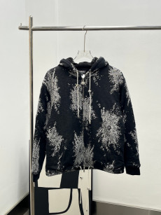 Fall-Winter 2025/26 Pre-Collection  Jacket