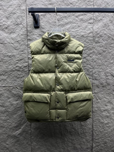 PRADA- 프라다 다운 조끼