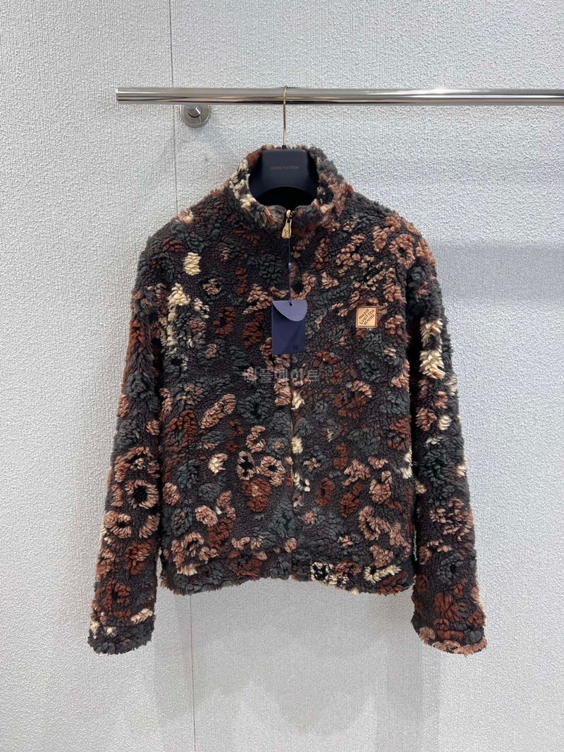 LOUIS VUITTON-루이비통 1AIMJR 리버서블 플리스 블루종