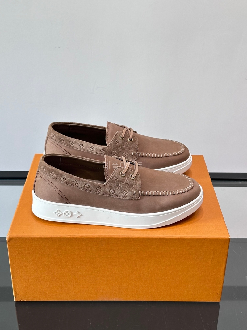 LOUIS VUITTON- 루이비통 남성 로퍼