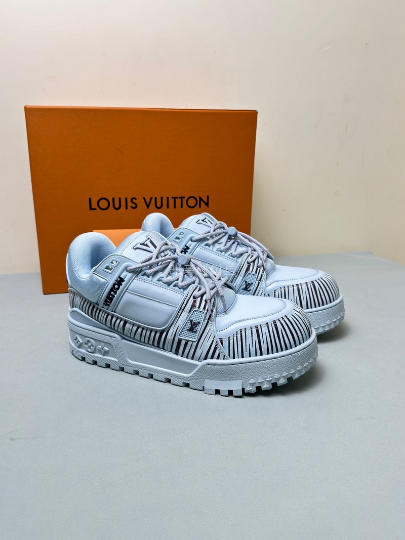 LOUIS VUITTON- 루이비통 1AD9VC LV x 박서보 (LV x Park Seo-Bo) LV 트레이너 맥시 스니커즈