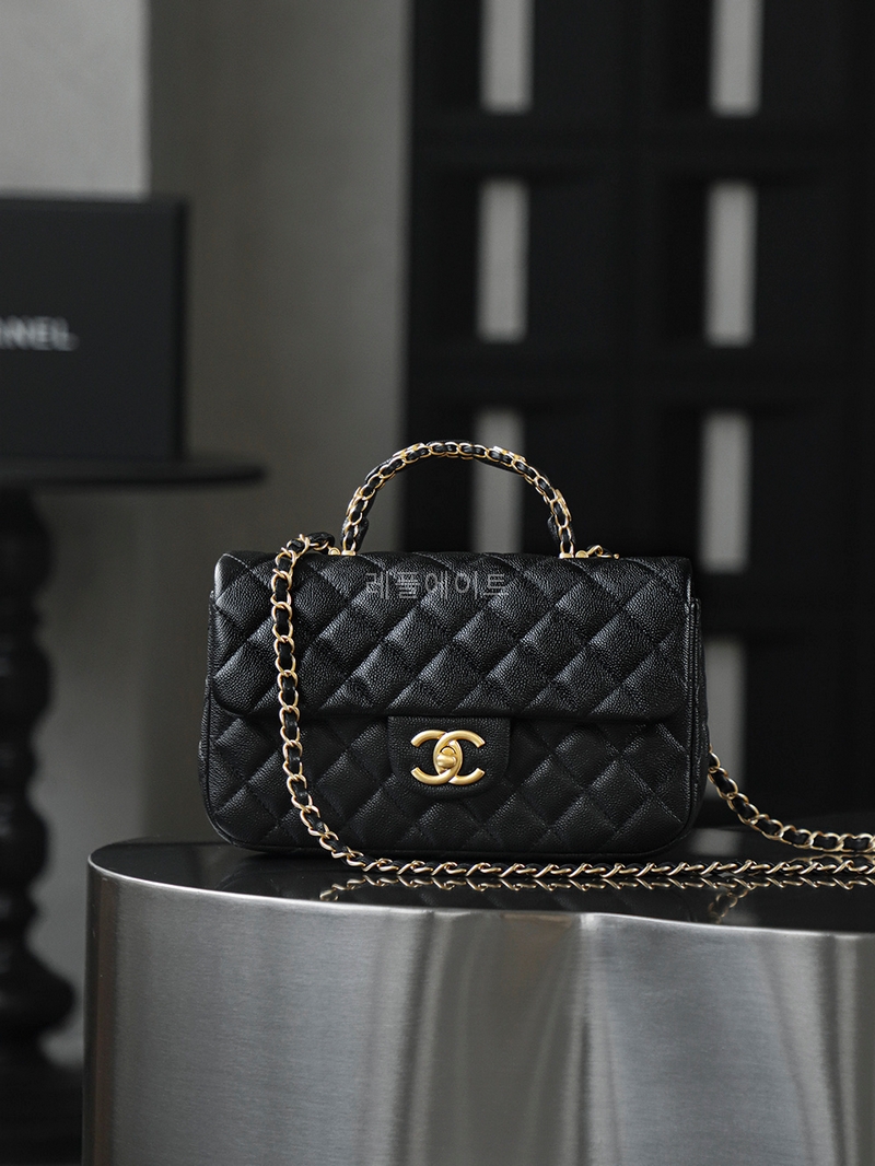 샤넬  AS5702  CHANEL 25 FW  스몰 플랩백