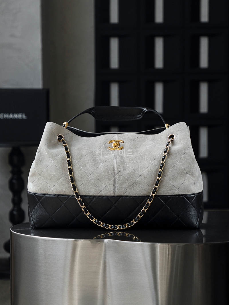 샤넬 CHANEL 쇼핑백 스웨이드 카프스킨