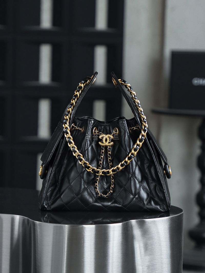 샤넬 AS5293 Fall-Winter 2025/26 CHANEL 25 스몰 한드 백