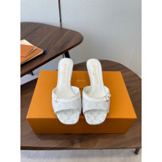 LOUIS VUITTON- 루이비통 1AIDMJ  6AM Mule (5.5CM)