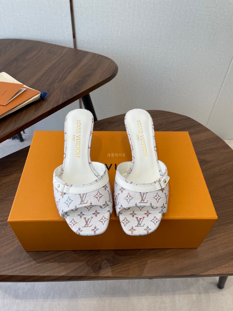 LOUIS VUITTON- 루이비통 6AM Mule (5.5CM)